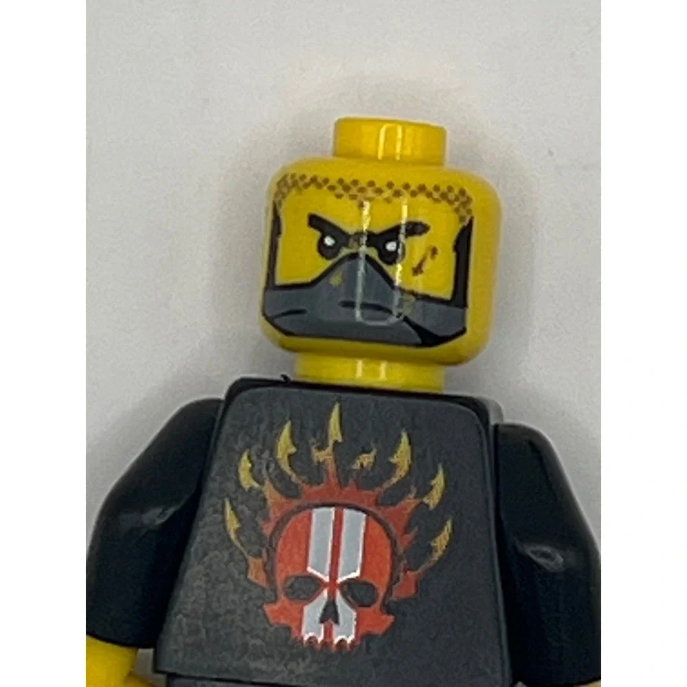Lego World Racers Minifigure Black Torso Flame Skull Helmet Wr025
